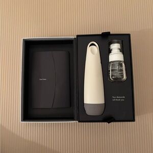 Joli Skincare Device Set